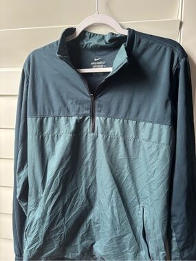 Nike Shield Men's Two-Tone Teal Half-Zip Performance Jacket